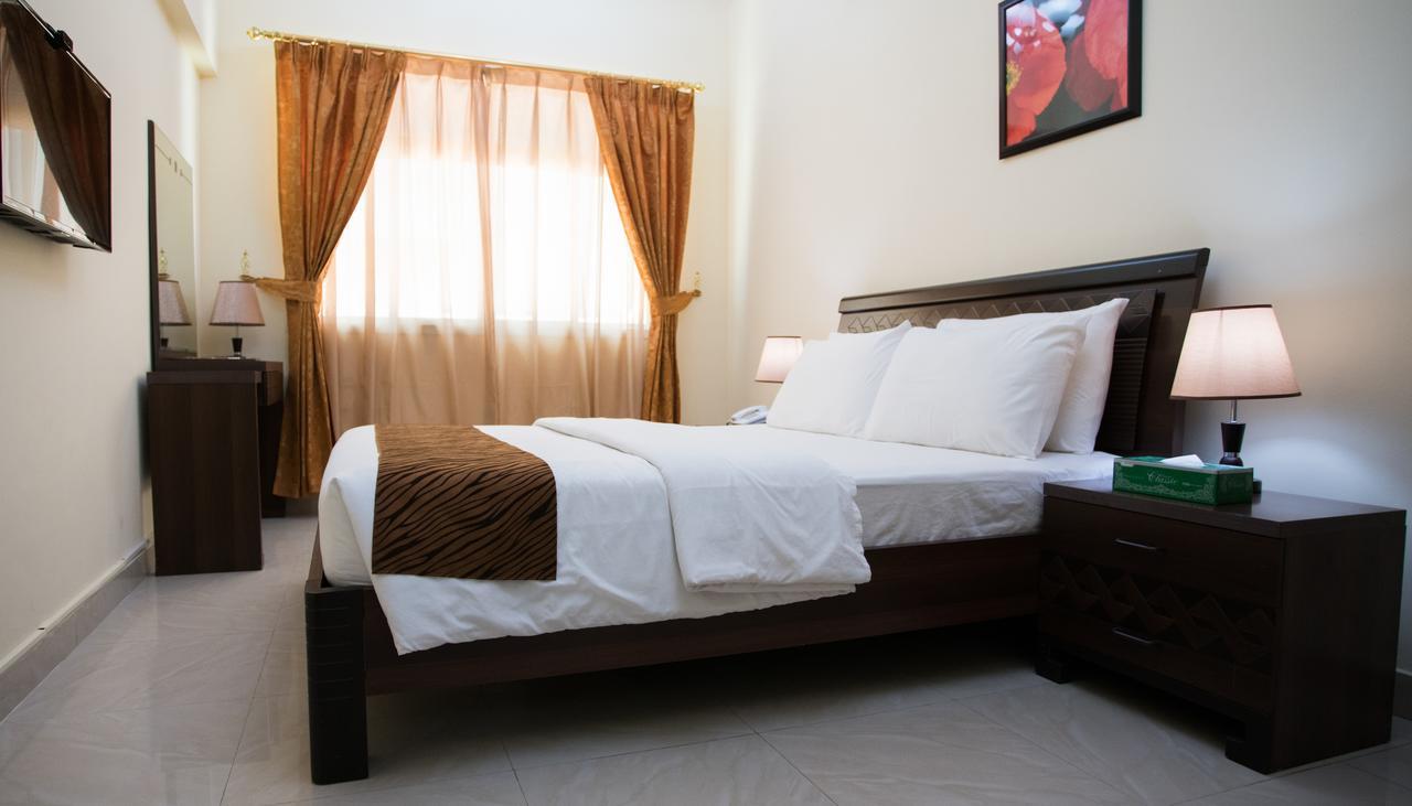 Tiger Home Hotel Apartments Μουσκάτ Εξωτερικό φωτογραφία
