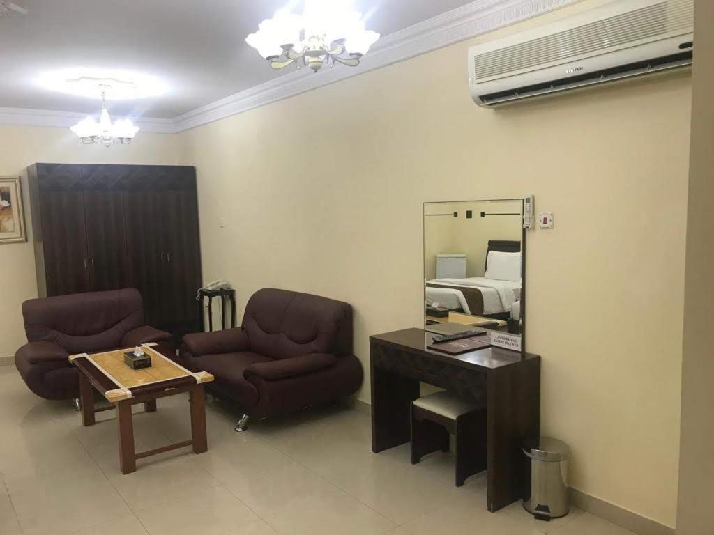 Tiger Home Hotel Apartments Μουσκάτ Εξωτερικό φωτογραφία